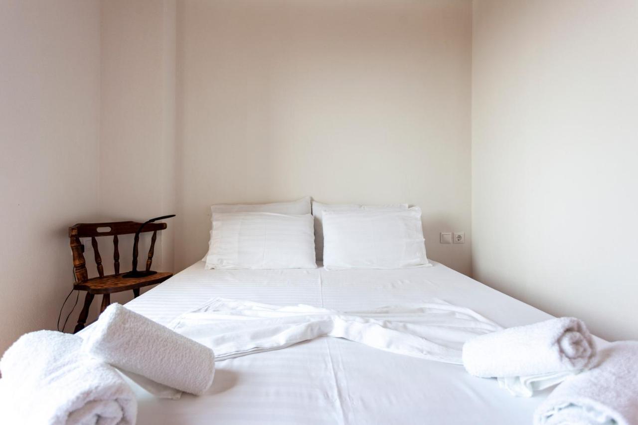 Toni Retzo Rooms Himare Exterior foto